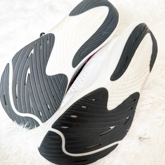 New Balance Women's White with Purple Accent Running Sneakers - Picture 4 of 4